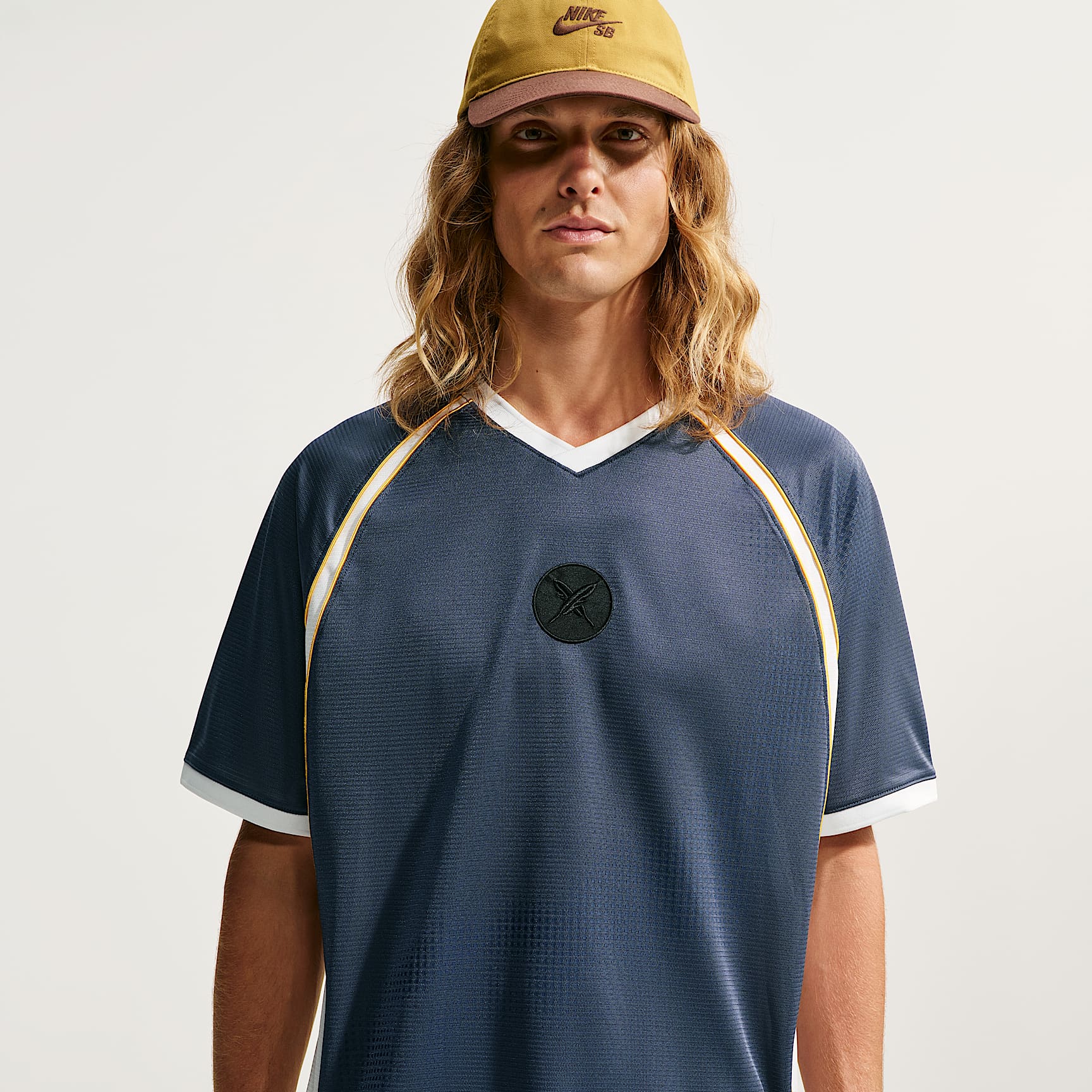 Yuto Short-Sleeve Skate Jersey. Nike.com